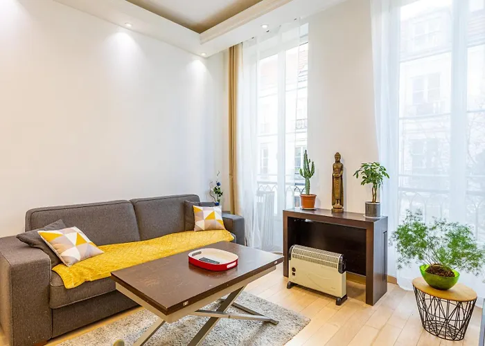 Guestready - Modern Apartment In A Prime Location